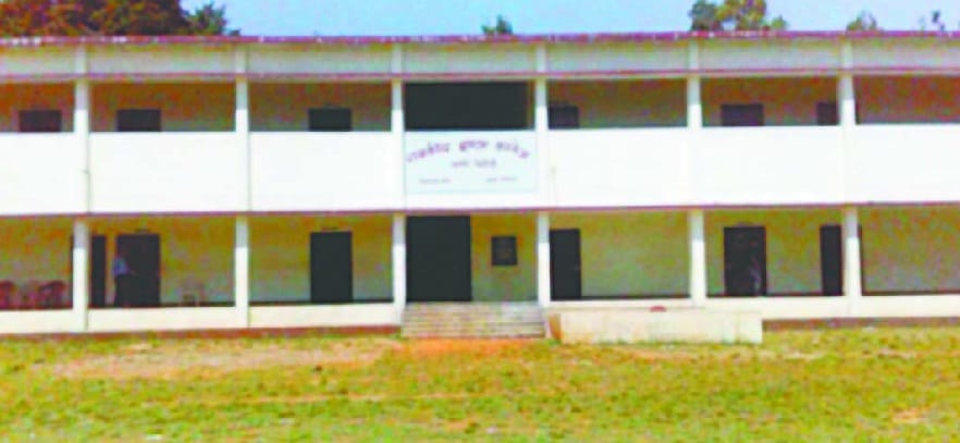 Lack of teachers in schools giving hundred percent result