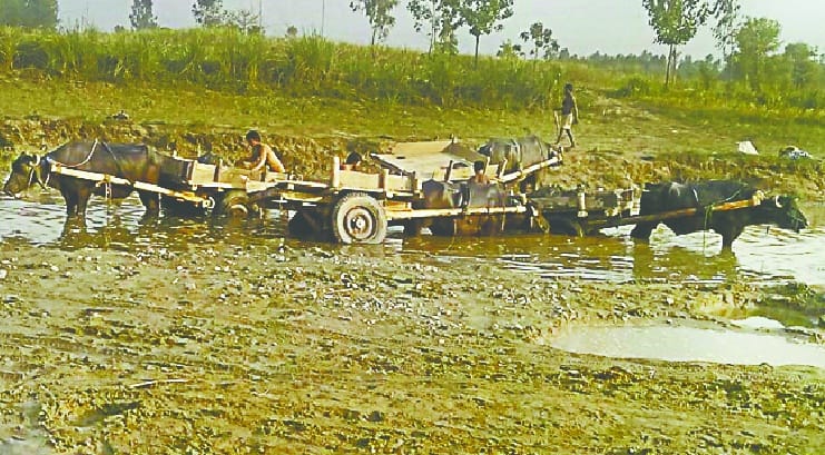 Illegal mining in Najibabad area