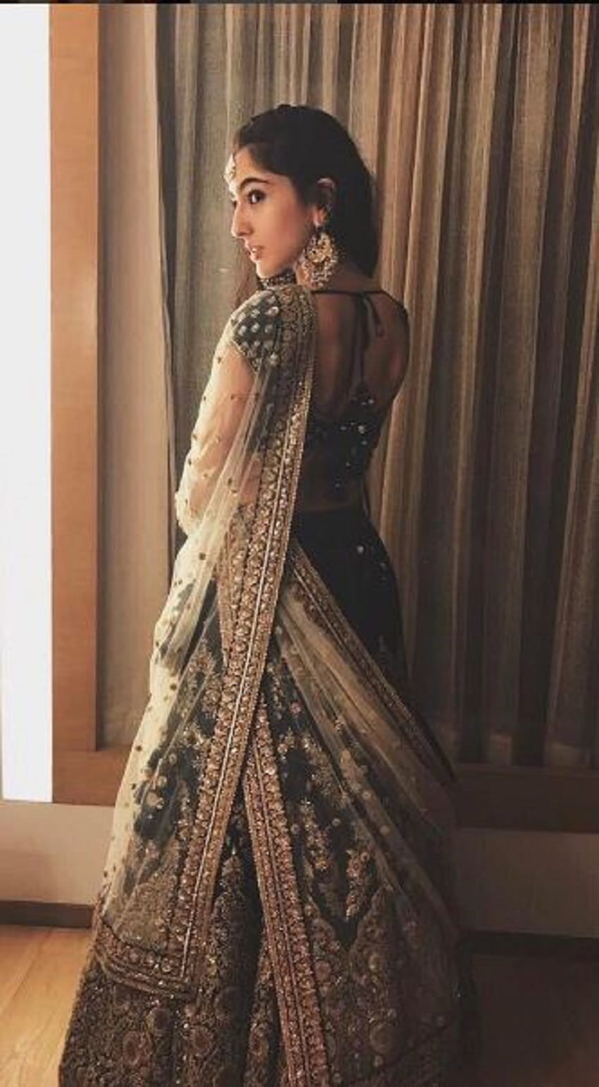 after jhanvi kapoor sara ali kahn also shares stunning photos in lengha