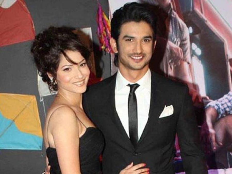 Sushant Singh Rajput Seen With His Ex Girlfriend Ankita Lokhande At Coffee Date