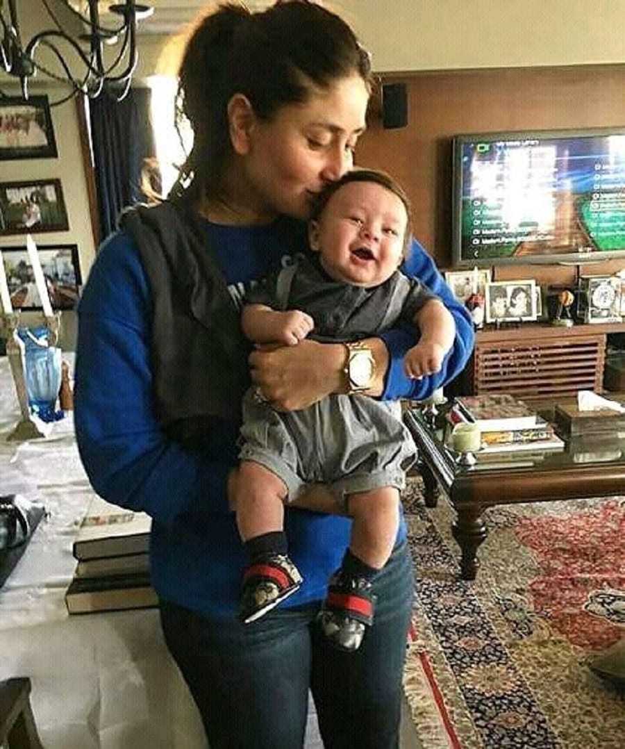 adorable pic of taimur get viral on internet