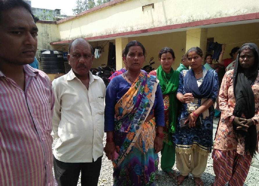 Nomad woman gang rams to eight families