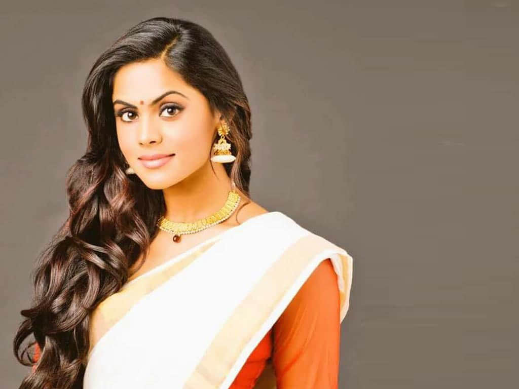 Karthika Nair Received Rs 1 Lakh Electricity Bill by At Adani Electricity