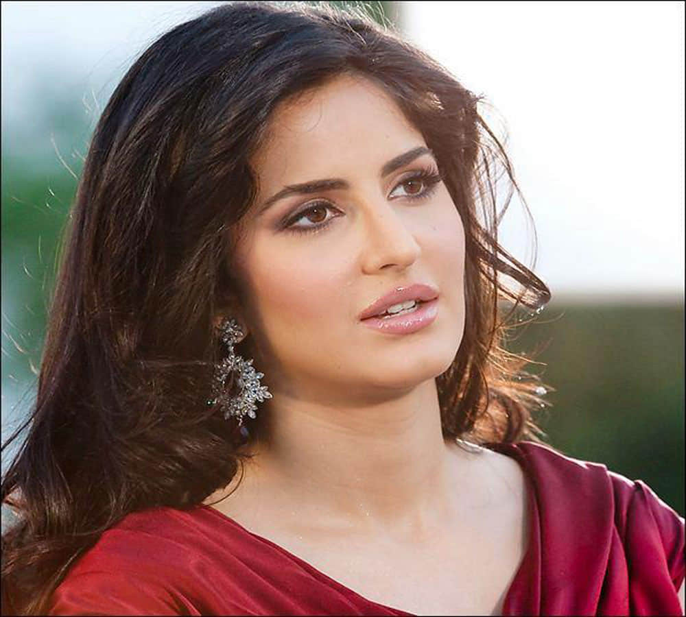 Katrina Kaif's Driver Slapped A Fan Who Wanted To Take A Selfie With Her