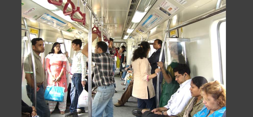 cisf report says 77 percent of pick pocketers in metro are women, cisf forms a special team