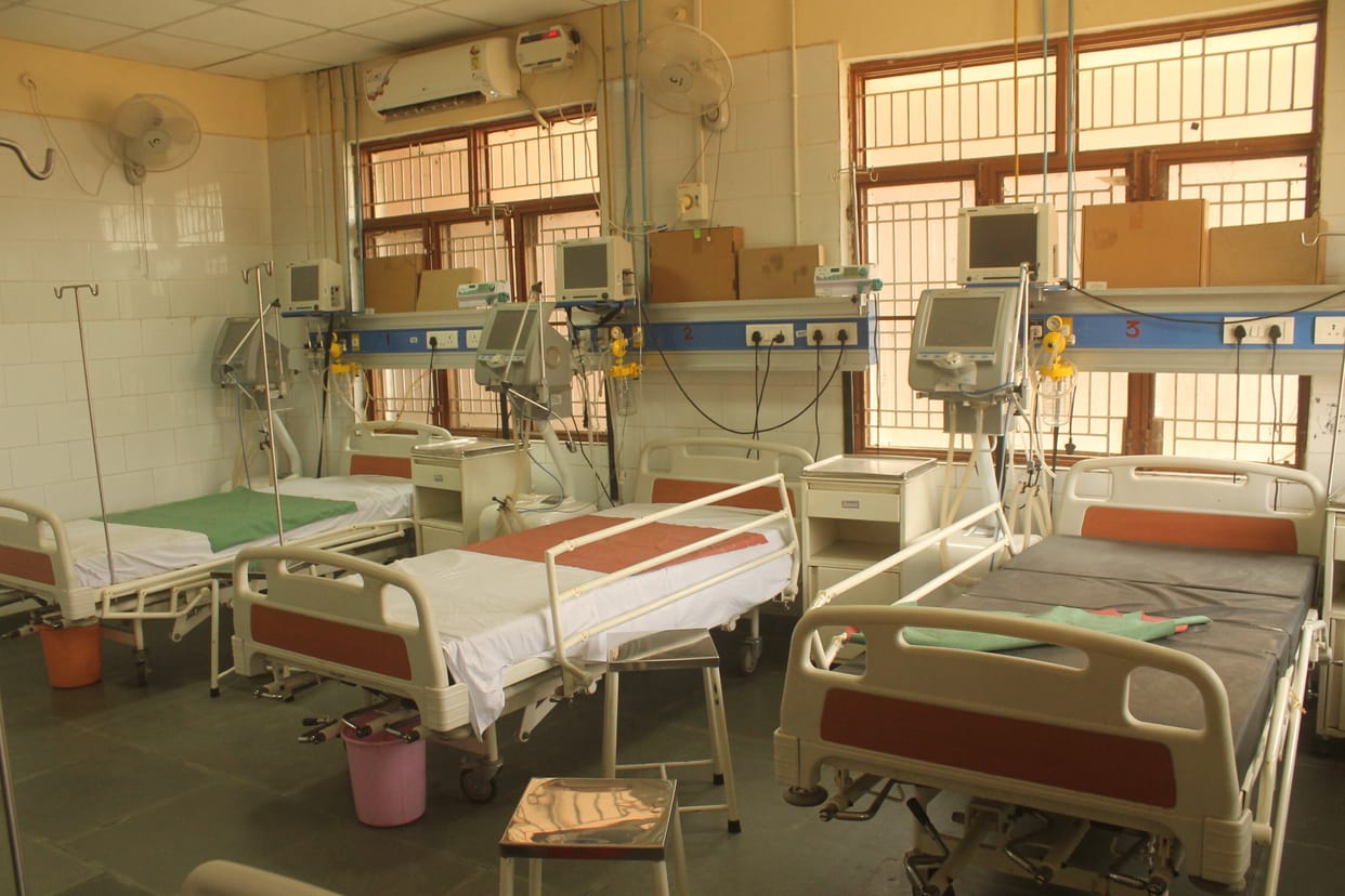 District hospital ventilator, X-ray machine bad