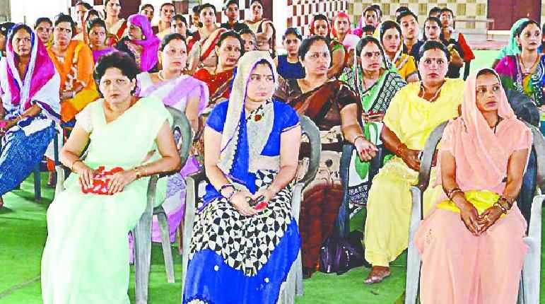 Mother-daughter treats like Saheli