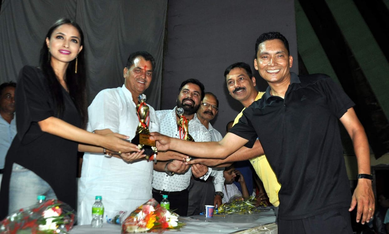 Miss Asia Pacific anukriti Gusai honors winners