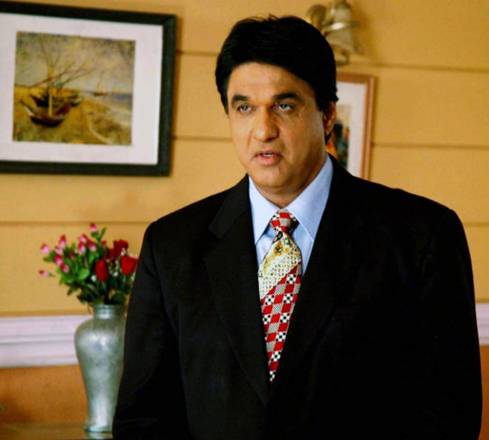 tandav controversy mukesh khanna blast on Saif ali khan zeeshan ayyub says do not cross the limit