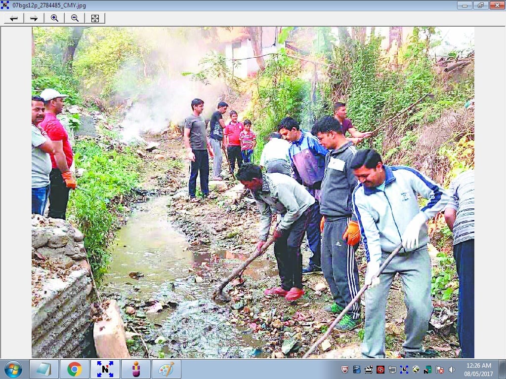 DM joined in bhagirathi clean mission