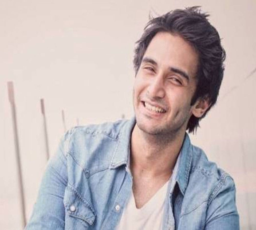 Vinod Mehra's son Rohan Mehra set to debut opposite Saif Ali Khan in 'Bazaar'