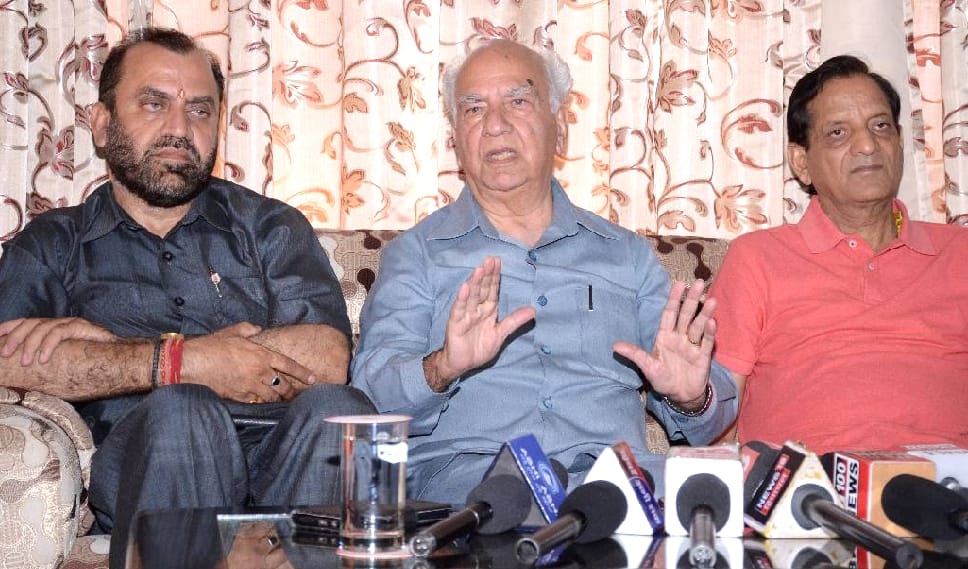 Shanta Kumar Said That BJP Will Get Record Win in HP Vidhan Sabha Election.