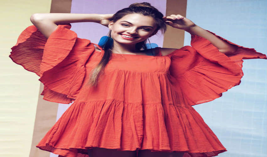 Want to hide tummy bulge, try these tips