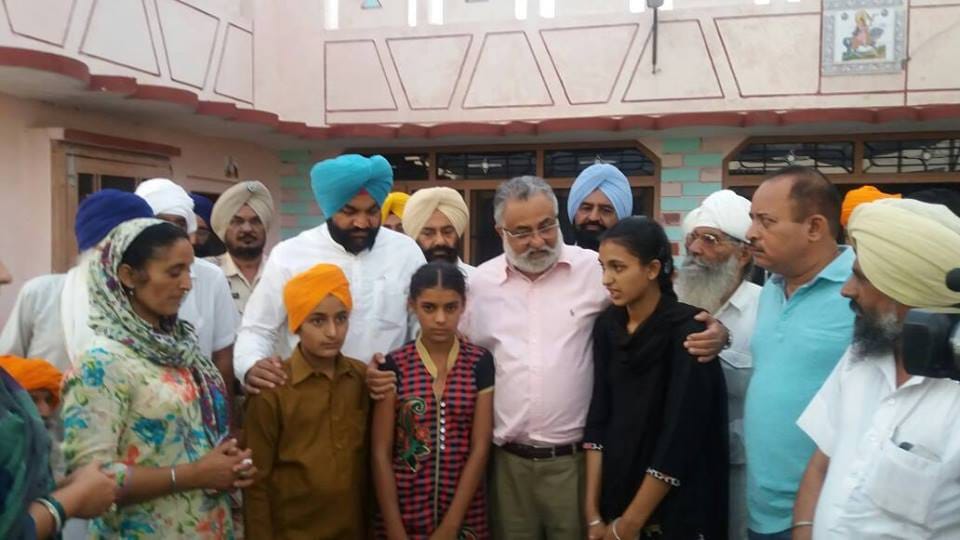 gurmohan singh sandhu adopted martyr paramjit singh daughter