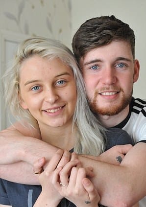 baby born at just 23 weeks with black toe 