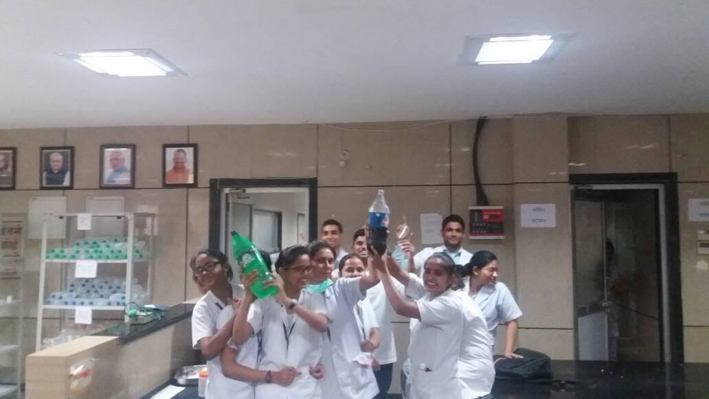 CM Yogi reached the hospital wearing a mask, meet the Patient and Get A System