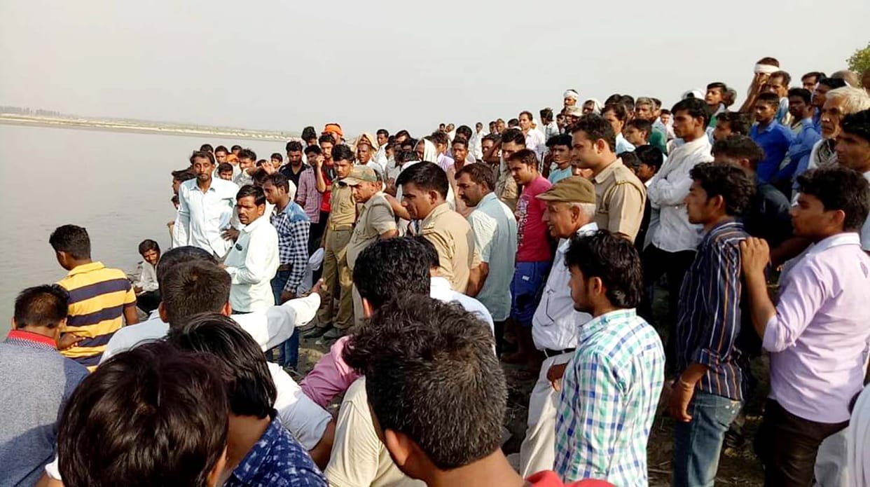 Sister-in-law, immersed in bathing in Ganga, died