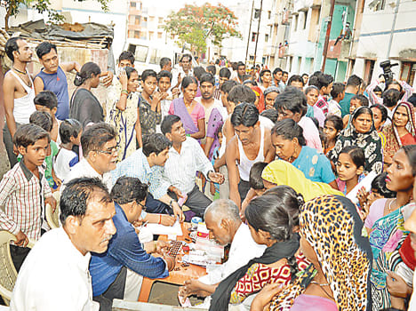 Five deaths in four days after drinking contaminated water, 400 condition worsened