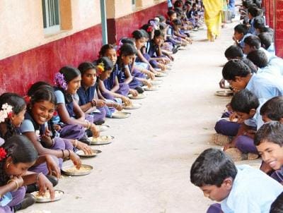 mid day meal quality will be checked by student's mother