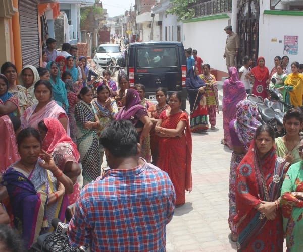 sisters double murder in lucknow 