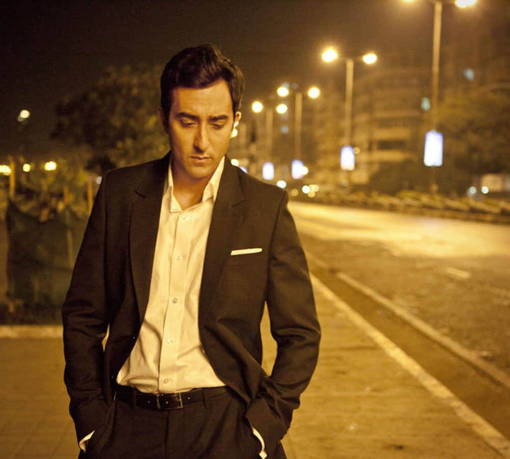 Superstar Vinod Khanna's son Rahul Khanna a successful blogger, flop in films