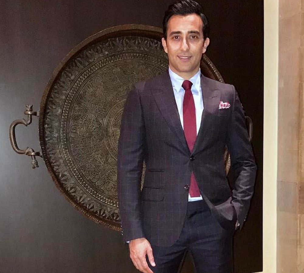 Superstar Vinod Khanna's son Rahul Khanna a successful blogger, flop in films