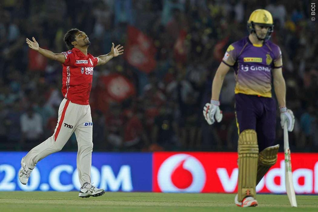 IPL 2017: LIVE Match no 49 Kings XI Punjab Vs Kolkata Knight Riders in Mohali