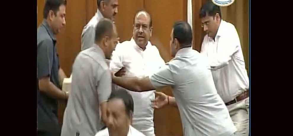 bjp leader Vijender Gupta send out of delhi assembly