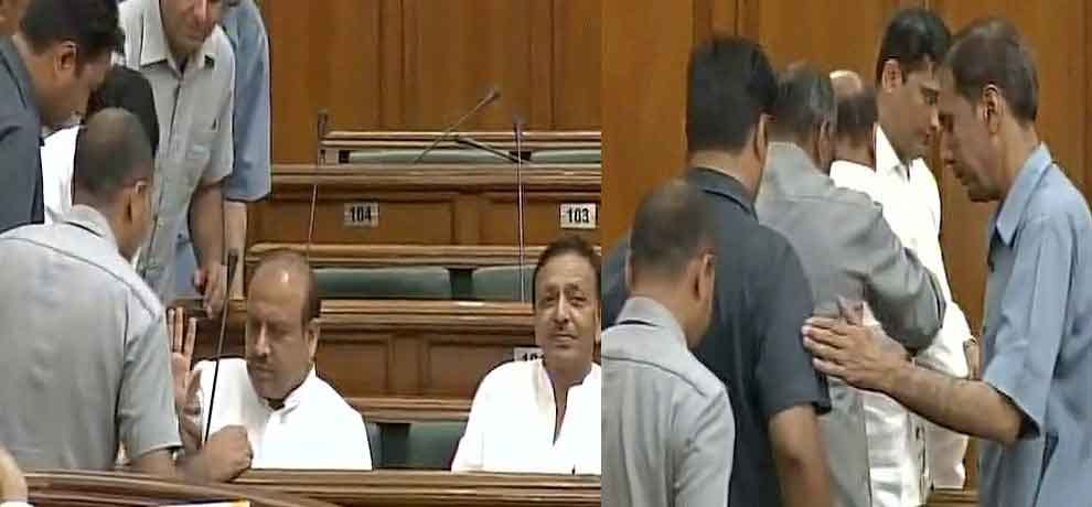 bjp leader Vijender Gupta send out of delhi assembly