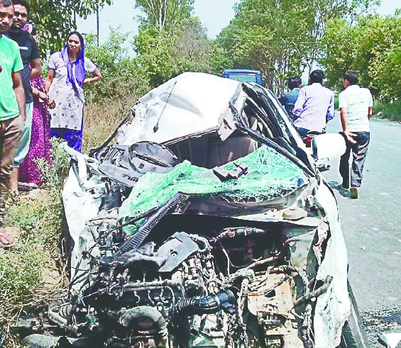 Six dead in accidents