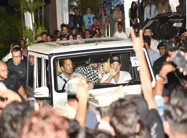 justin bieber reached india today will perform for 90 minutes