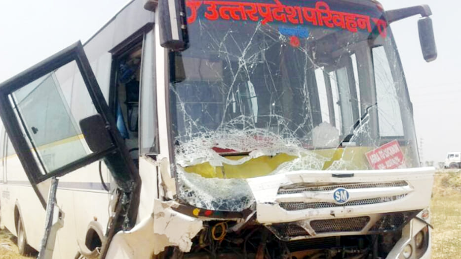 accident in hardoi and auraiya seven death