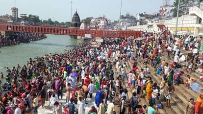pilgrims celebrated budh purnima in haridwar