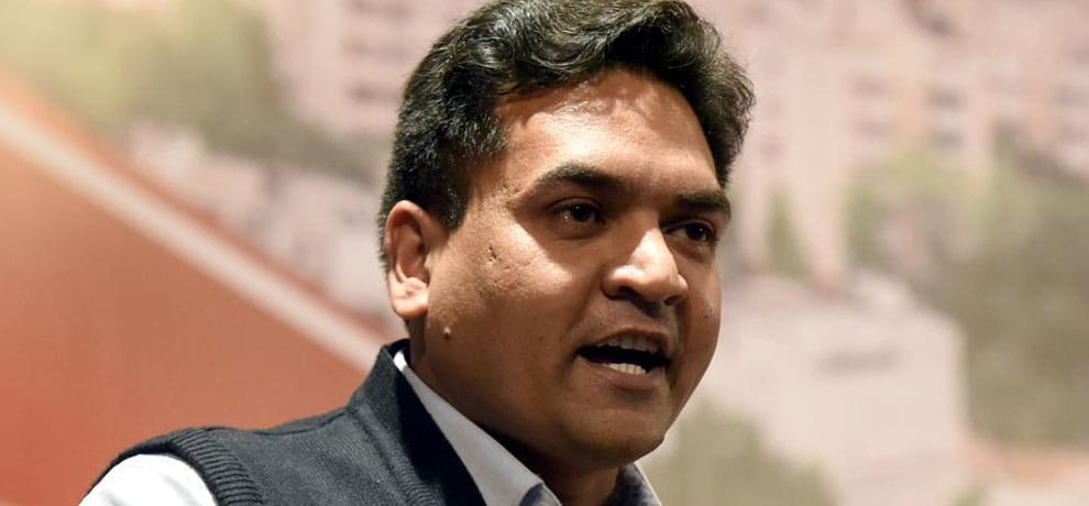 notice to former leader kapil mishra health minister filed defamation plea