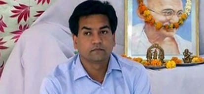 kapil mishra letter to kjriwal on leaders foreign trip in under suspicion 