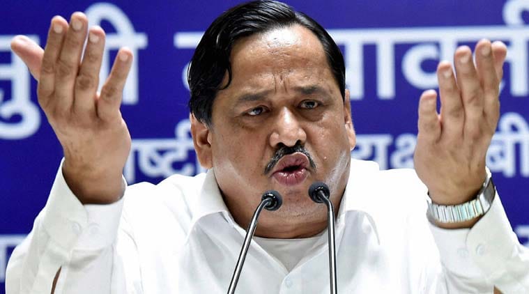 nasimuddin siddiqui counter attacks on bsp supremo mayawati and satish chandra mishra