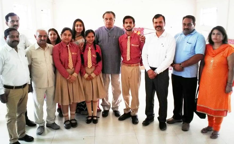Renbo International School Students Selected for Program at America.
