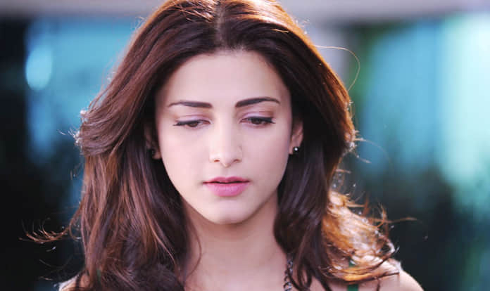 May be its Tollywood or Bollywood, Shruti Hassan has lots of crazy fans