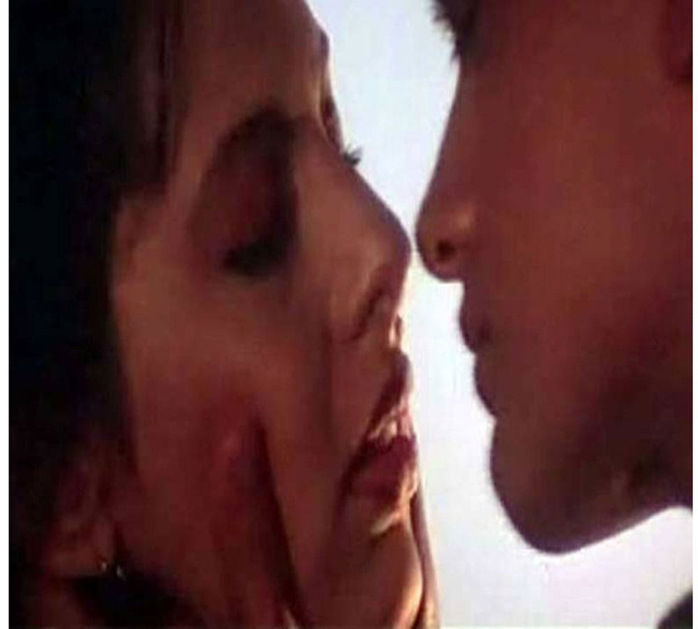 actress pooja bedi birthday special story