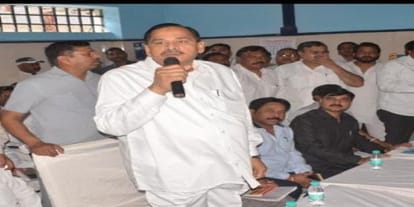 When Nasimuddin Siddiqui was expelled from the party, now this leader resigns