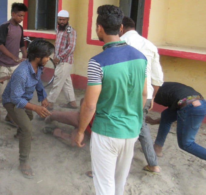 Between two parties, Opposition in Kotwali