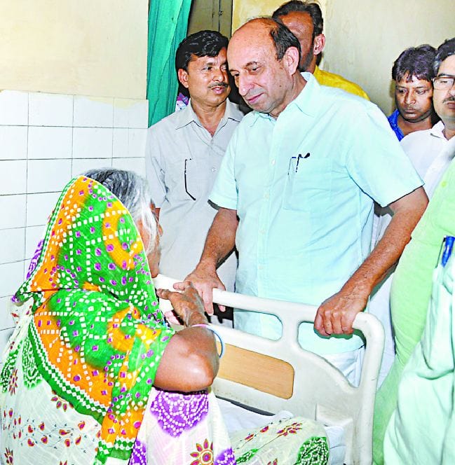 Minister in charge To provoke in district hospital