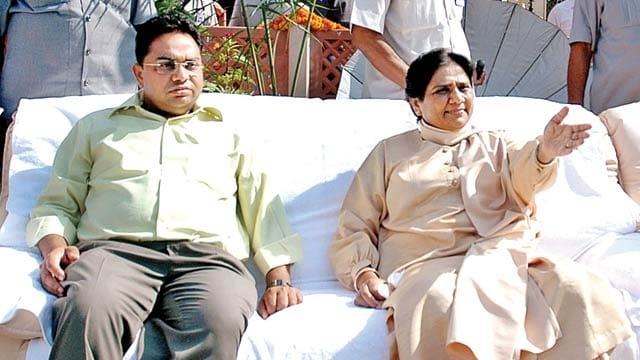 mayawati sacks naseemuddin to give power to her brother