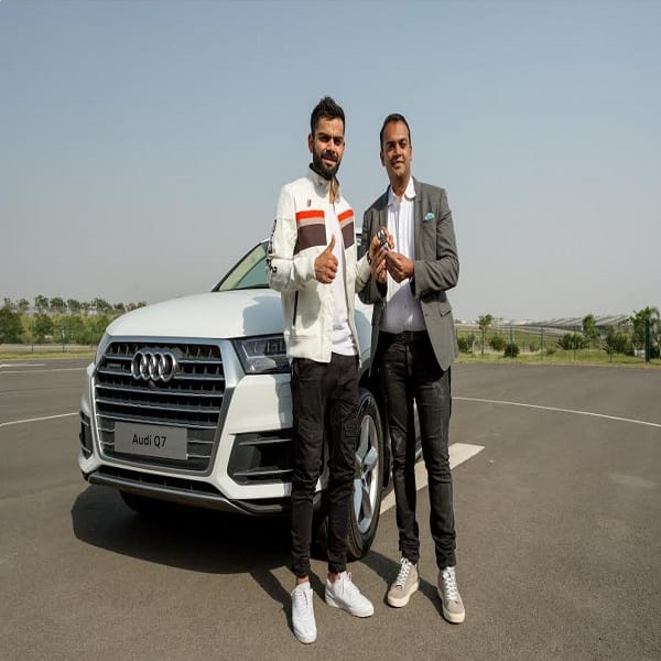 Audi India handed over the keys of the SUV icon Audi Q7 virat kohli