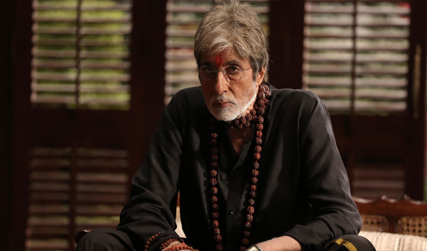 Amitabh Bachchan Promotes 'Sarkar 3' In Unique Style, Share Film's Dynamic Moments