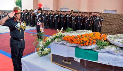 martyrs families reacts on akhilesh yadav remark