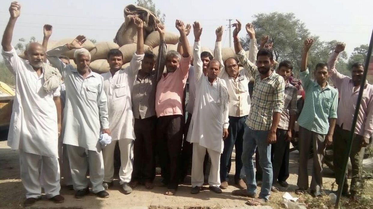 Maharashtra's farmers will Protest Against government! 