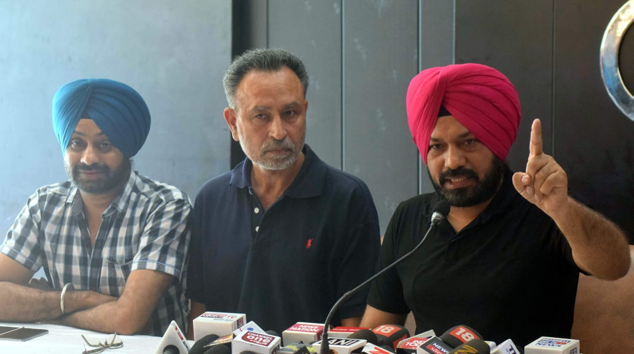 gurpreet ghuggi future planning after resign from aam admi party