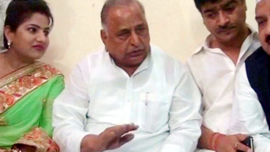 mulayam singh yadav says about evm