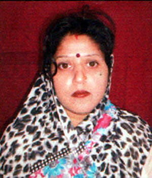 Lakhsingaraw looted millions of people by killing a woman in Sikandarau killing woman